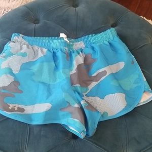 Womens UA camo shorts